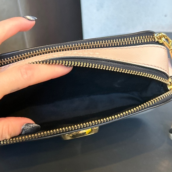 (SOLD) Marc Jacobs Snapshot Bag - Picture 10 of 12